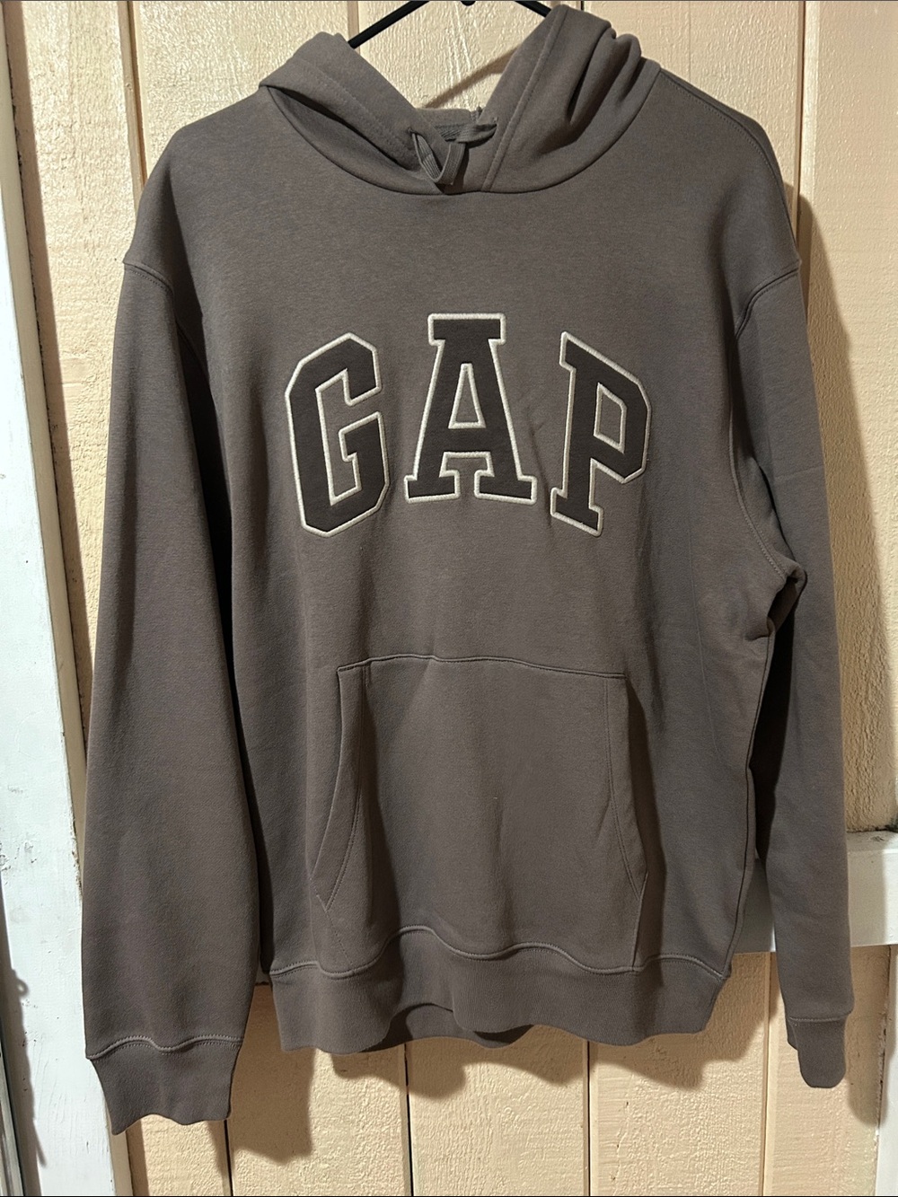 GAP Men's Charcoal Gray Crewneck Hoodie with Logo